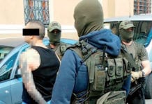 Mistrz boksu znów w kajdankach