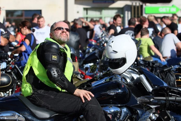 Wielkie motocyklowe świętowanie