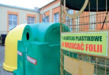 Pieniądze giną między odpadami