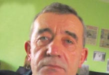 Sołtysa ciągnie na scenę