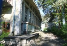 Stara hala do rozbiórki