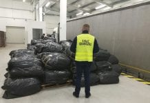 Wpadli z wielkim przemytem