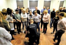 Jak obronić się przed agresywnym klientem?