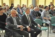 O lokalnym biznesie w ratuszu