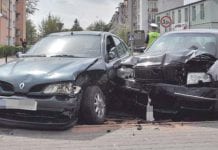 Czołówka na Okrzei