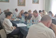 Tak ciekawie, że posnęli