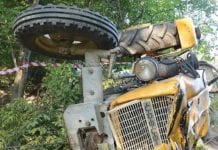 Zginął pod własnym ciągnikiem