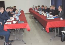 Debatowali w Fajsławiacach