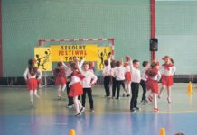 Roztańczona wiosna Biedronek