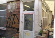 Czy jest tam jakiś gospodarz?