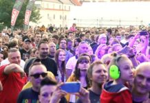 Kąpiel w dźwiękach wyszukanych