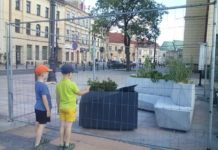 Miejskie meble budzą kontrowersje