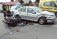 Roztrzaskał się na motocyklu