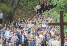 Patriotycznie w lesie Baraniec