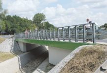 Wielkie otwarcie mostu na Łopie