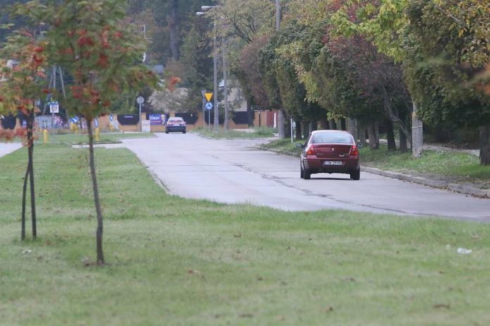 swidnik-raclawicka-82j35-LK