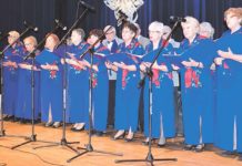 Seniorzy śpiewali kolędy