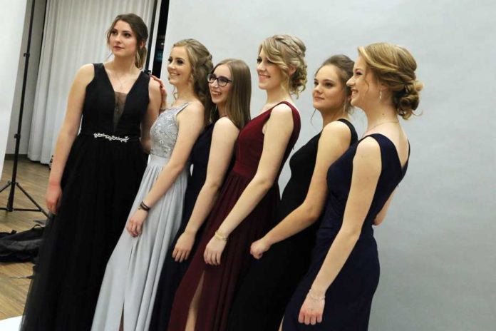 STUDNIOWKA-IX-Liceum-Ogolnoksztalcace-im.-Mikolaja-Kopernika-w-Lublinie-STR-12-(1)