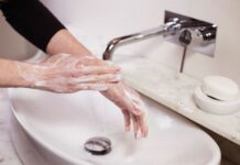 Mydło wszystko umyje… nawet koronawirusa