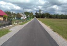 Borowica z nową drogą