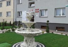 Fontanna przed urzędem
