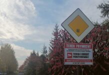 Precz z naszego parkingu!