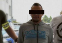 Okradał, udając wnuczka i policjanta