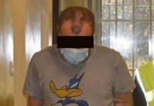 Z nożem na ojca, maczetą na policjanta