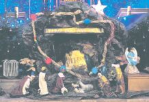 Szopka tęczowo-kolczasta