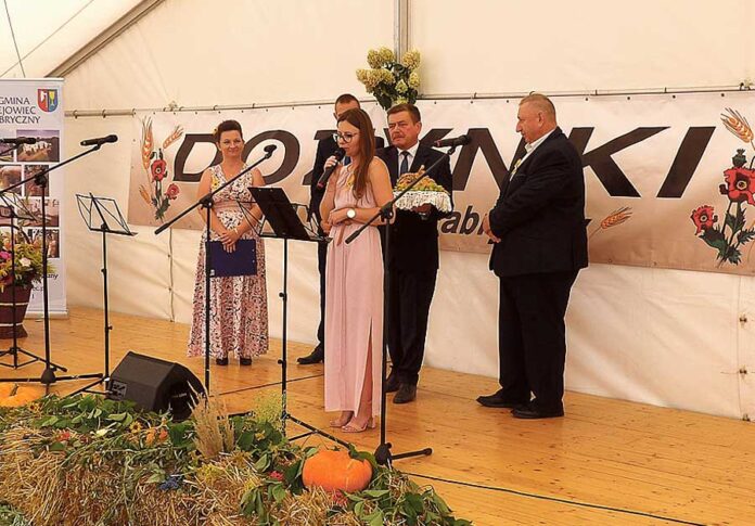 301571868_1559087714529145_