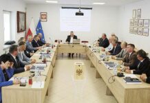 Pierwsze sesje rad gmin