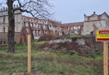 Chcą ratować zamek w Krupem