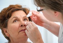 Operacja zaćmy – jak wygląda proces leczenia zaćmy w Czechach?