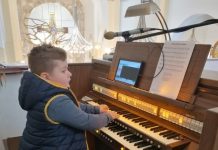Czteroletni Stasio – młoda nadzieja organistów