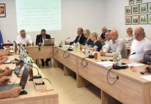 Nowy statut i projekt „antyazbestowy”