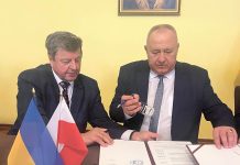 Pierwszy zagraniczny partner