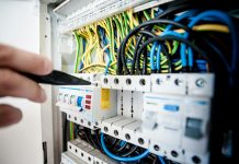 Elektryk Kraków – pełen zakres usług elektrycznych, pomiary i pogotowie elektryczne 24/7