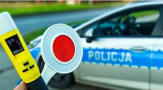 Obywatelskie ujęcie nietrzeźwego kierowcy. 41-latek miał w organizmie ponad 3 promile alkoholu