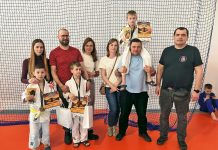 Młodzi judocy z medalami