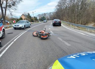 Uwaga kierowcy. Wypadek i utrudnienia w ruchu na DK17 w Izbicy